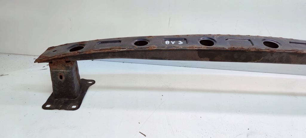 Балка под бампер задний  audi a3 8v3 версия 3 дверь Недорого