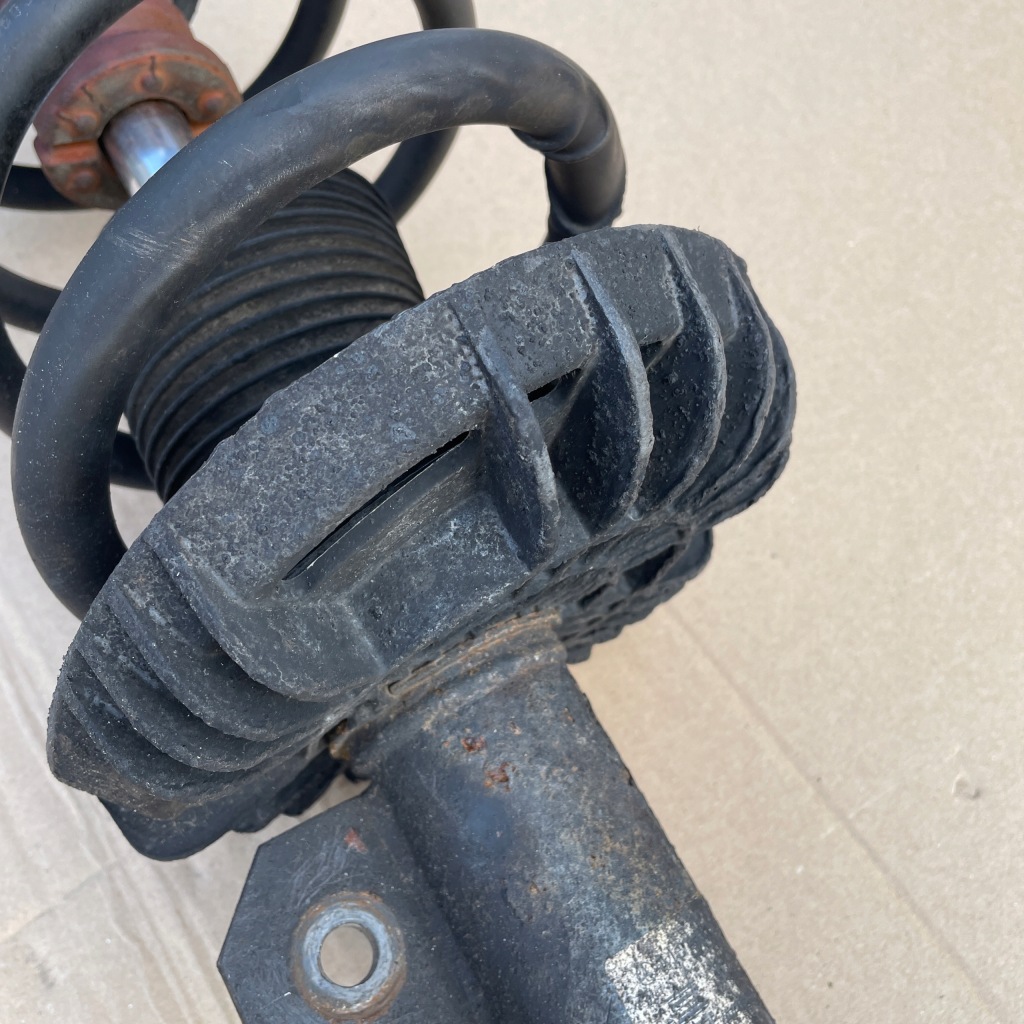 Mercedes w447 v klasa vito поворотний кулак амортизатор ліва ліва перед 4473320401 Київ