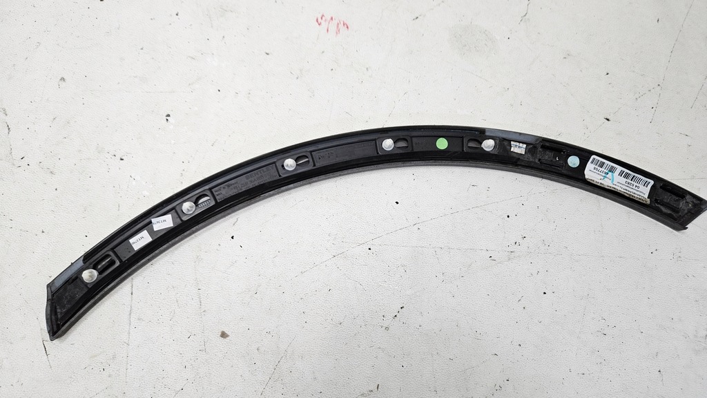 фото №5, Молдинг крила правий задня bentley bentayga 36a853828