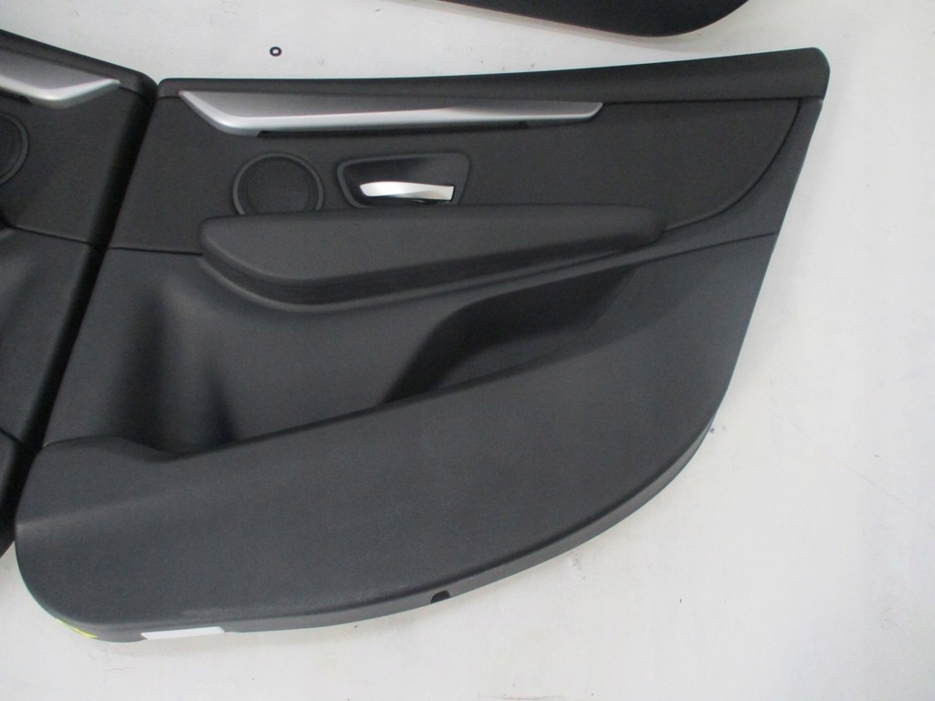 фото №5, Обивка обивка дверь bmw 2 f46 кожа