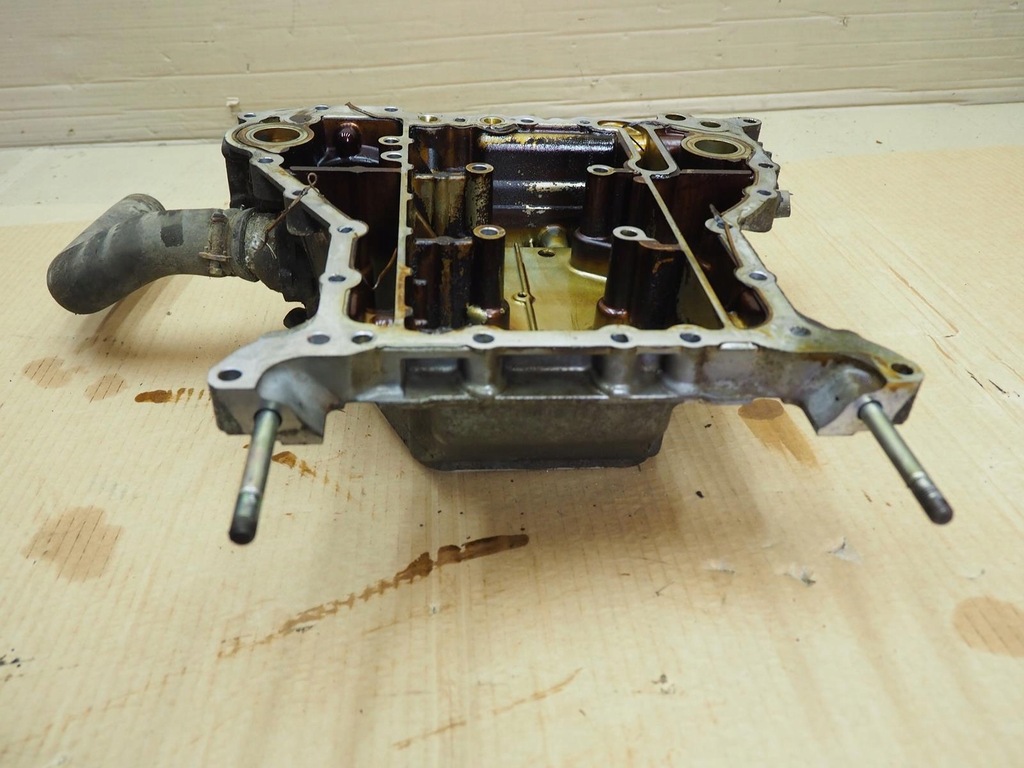 фото №10, Subaru legacy outback 3.0 h6 ez30 поддон масляная