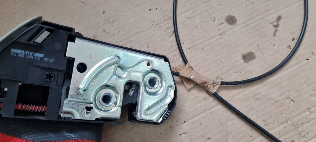 A5 8t рестайлінг  замок сидіння сидіння oparcja правий задні 8k5885682a a4 b8 Недорого