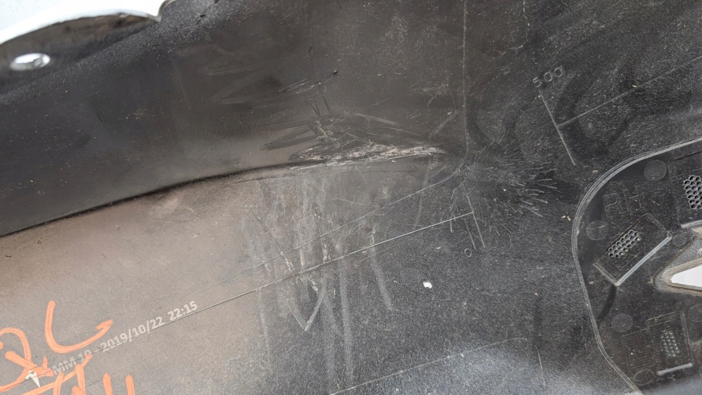 Tesla model 3 iii 17-19 бампер перед передній 1089447-00-b Київ