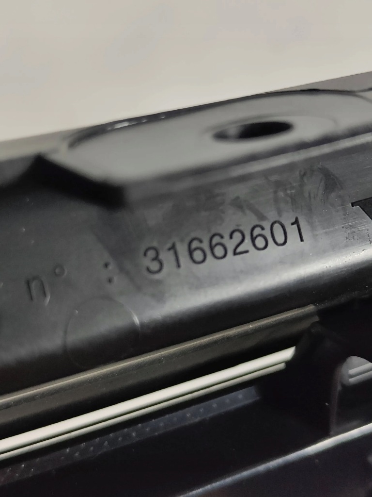 фото №7, Volvo v60 ii 18- світло 3 trzeci стоп оригінал