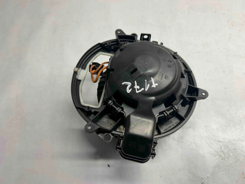 фото №8, Моторчик обігрівача bmw 4 gran coupe f36 958225 2.0l бензиновий 185kw