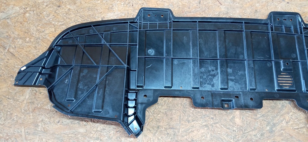 фото №9, Polestar ii 2 20- защита накладка плита замыкающий pod бампер 31694426