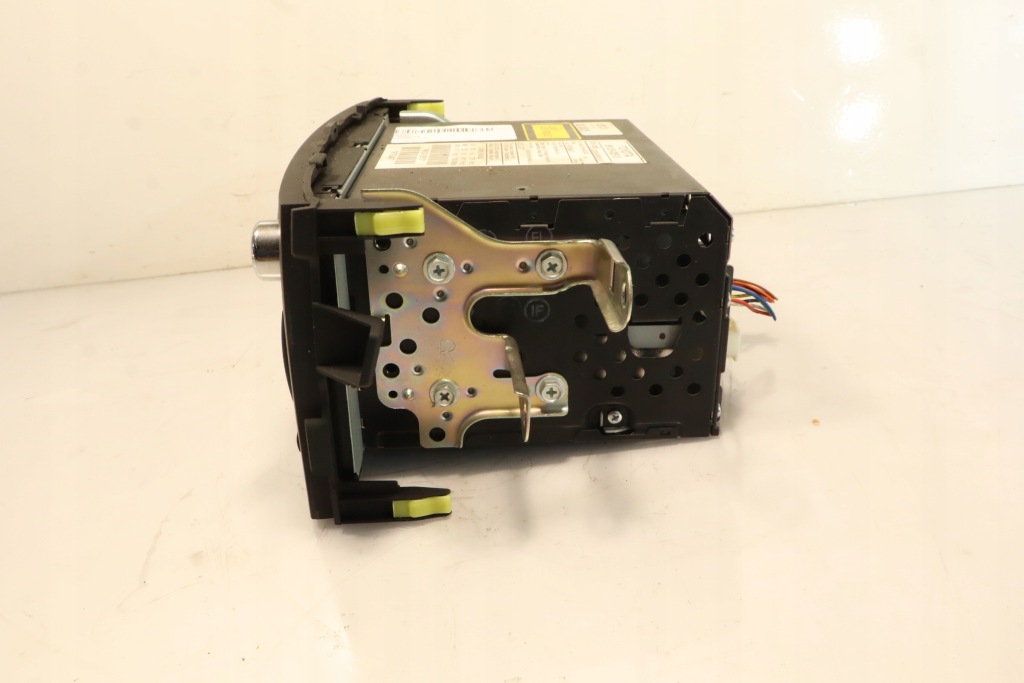 фото №4, Радио toyota auris i