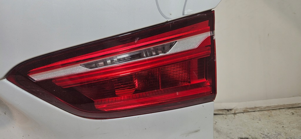 Bmw x1 f48 крышка багажника задняя багажника Киев