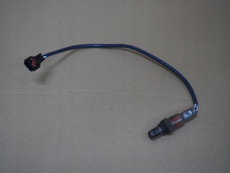 Купити Датчик лямбда-зонд renault dacia nissan 0.9 tce h8200495791