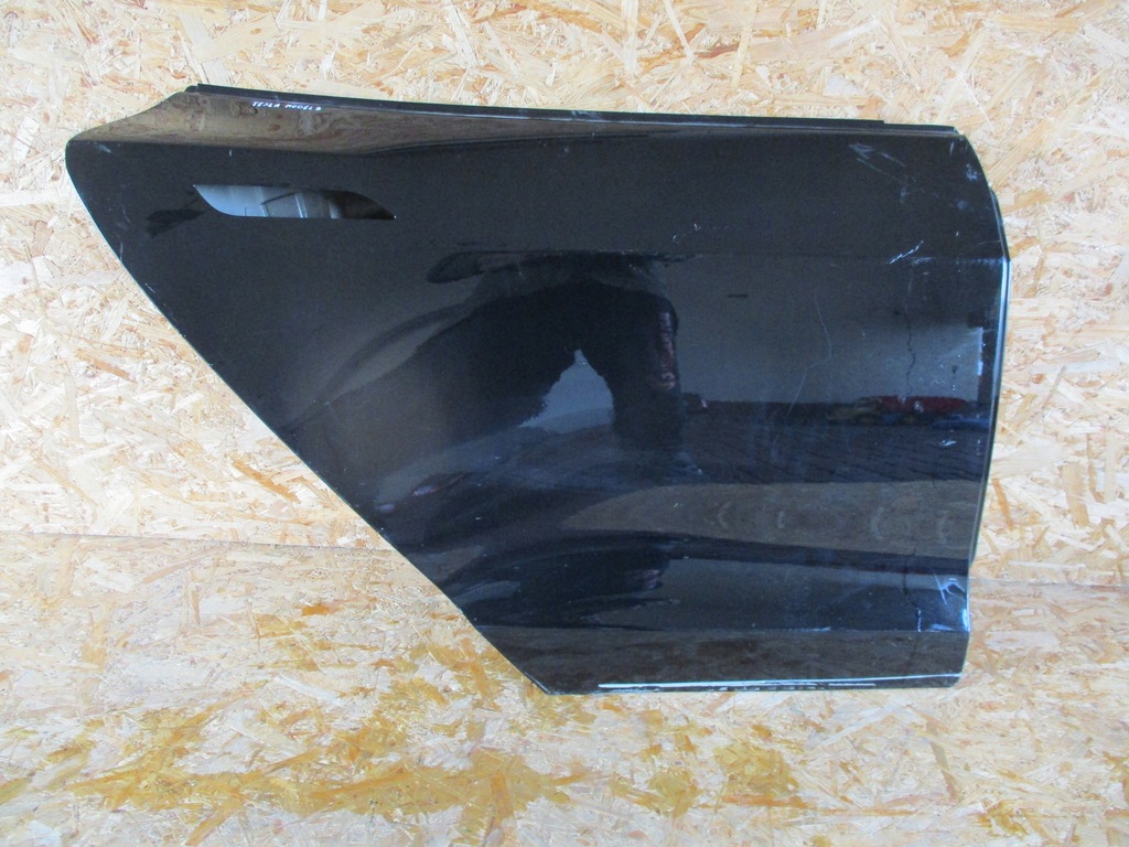 фото №1, Tesla s двері праве задні задня