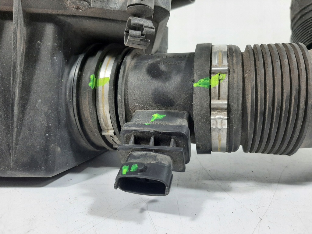 фото №11, Fiat grande punto 1.9jtd 3d 06r корпус фильтра воздуха 55184239