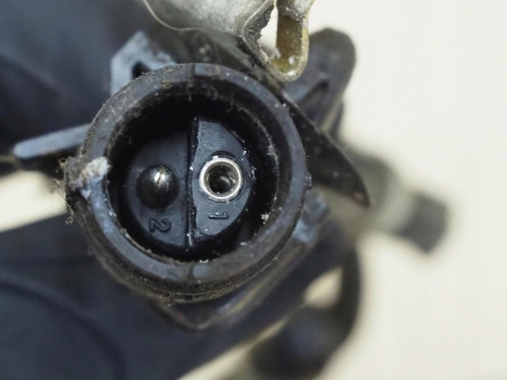 Bmw e30 coupe cabrio микровыключатель дверь левый перед 1375137 Недорого