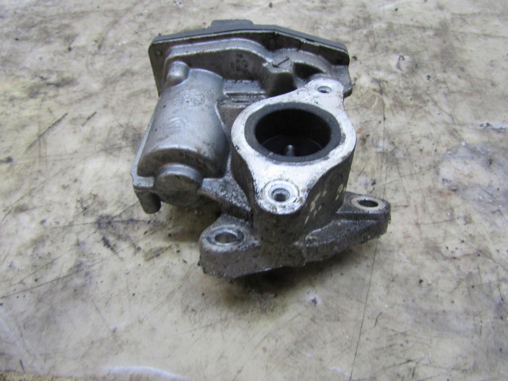 фото №4, Дросельна заслінка 1.5 dci nissan note ii e12