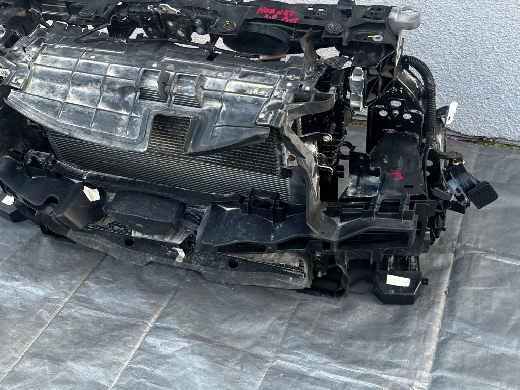 Dodge hornet ремінь передній комплектний  радіатор 2.0 бензин автоматична коробка передач 2022- в Україні