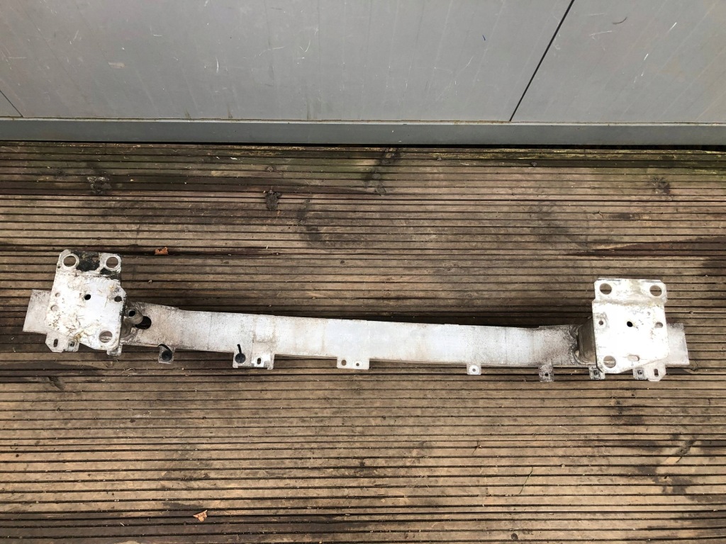 фото №3, Балка бампера перед renault scenic iii 752100015r