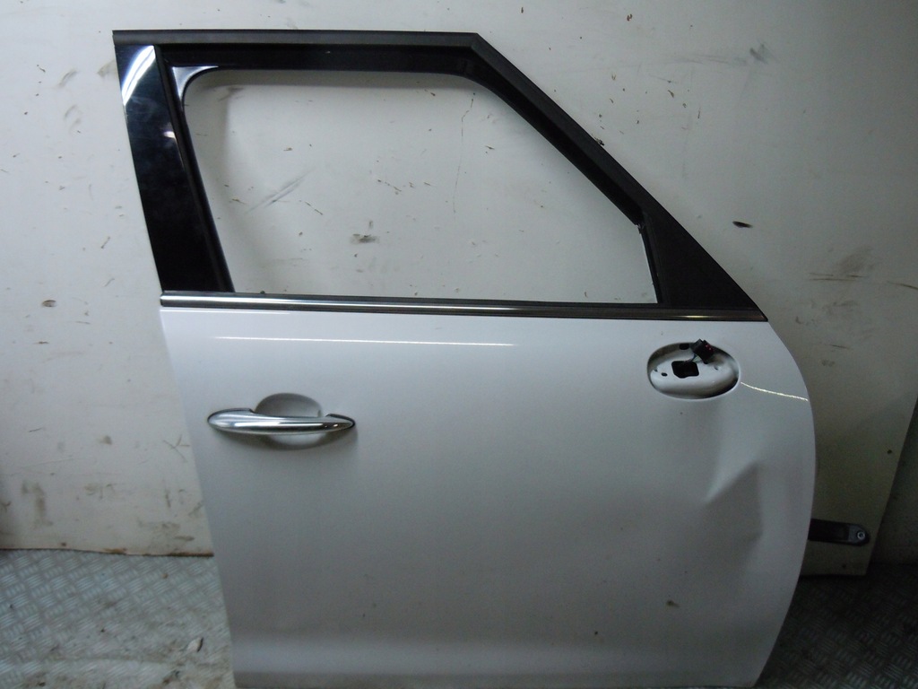 фото №1, Дверь правый перед mini countryman r60 b15