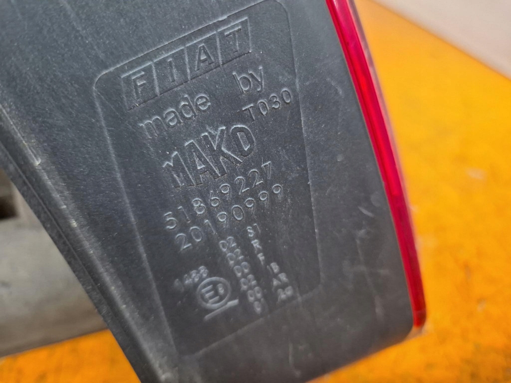 Купить Fiat linea 06-12 лампа задняя правая наружная задняя 51869227