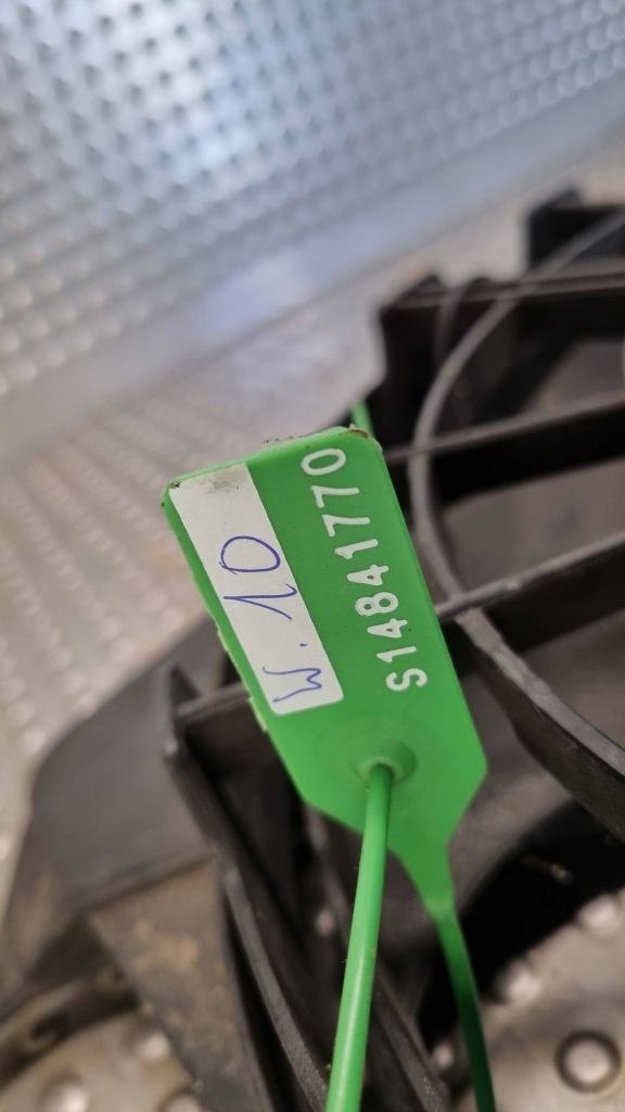 Купить Вентилятор радиатора 4c118c607ab ford transit mk6 00-06 2.0 tddi