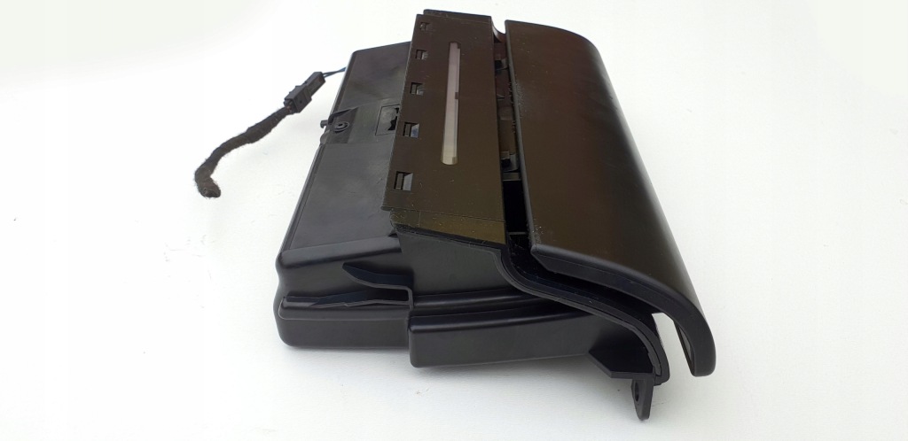 Audi a4 b5 попільничка перед передня Доставка