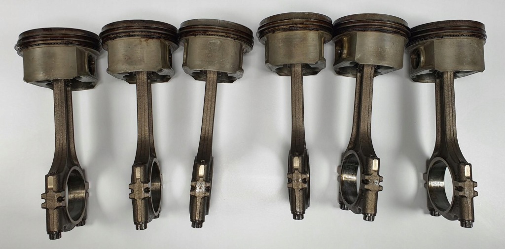 фото №9, Поршень + шатун porsche boxster 986 2.5 996103102