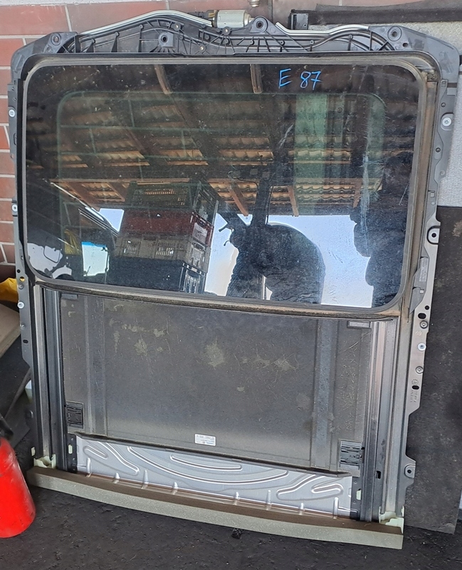 фото №1, Bmw 1 e87 07r люк