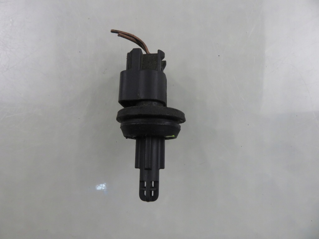 Купити Витратомір opel meriva a 1.6 90470089