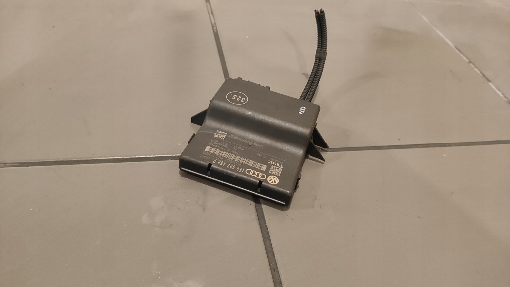 фото №1, Audi q7 4l модуль блок керування шлюз a6 c6 4f bdb