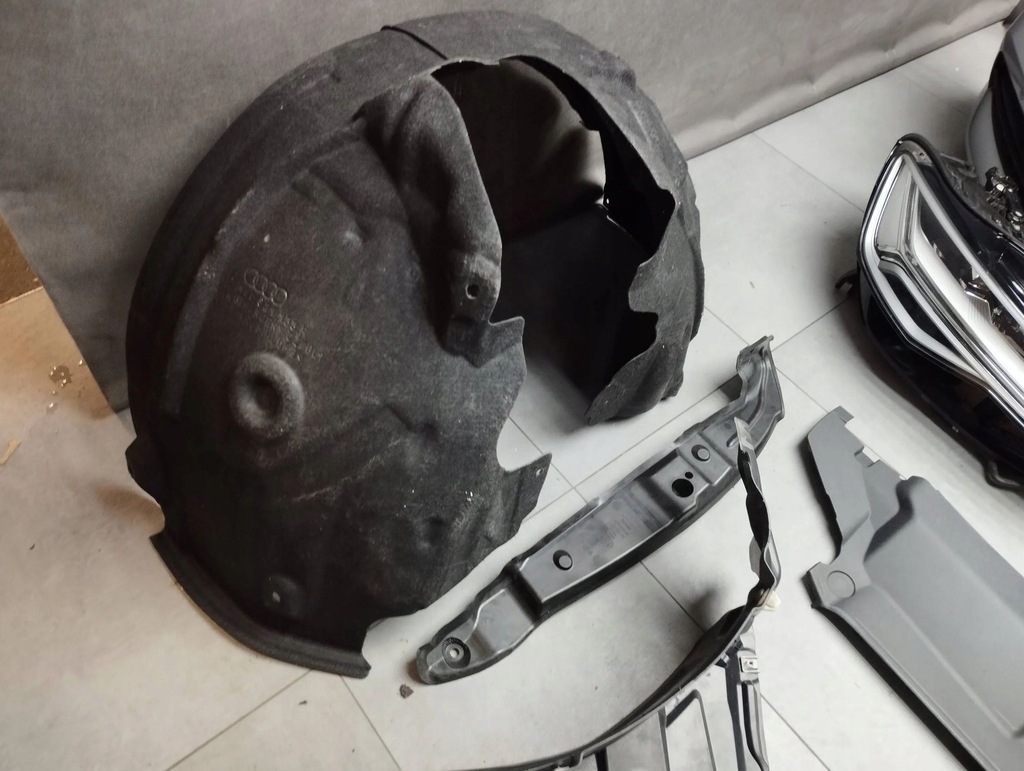 фото №13, Audi a6 c7 4g lift 2.0 tdi капот бампер лампи перед lx7p