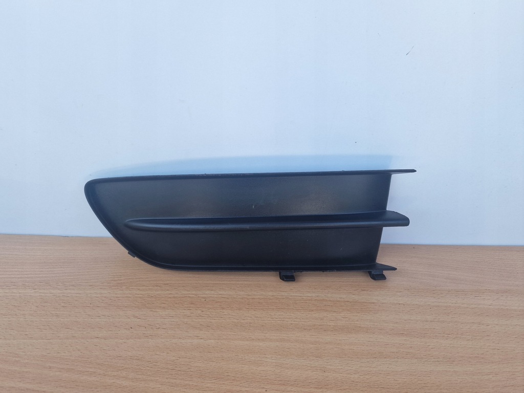 фото №1, Renault laguna ii права решітка бампера заглушка r