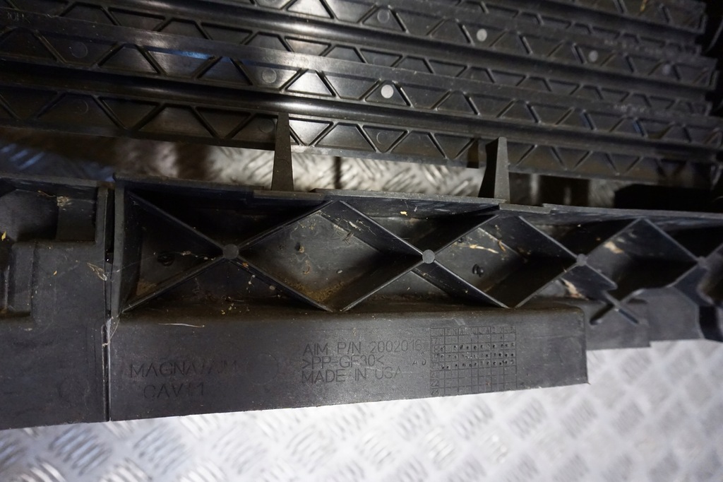 фото №10, Gmc sierra 2019 - 2022 усилитель передний pas жалюзи usa