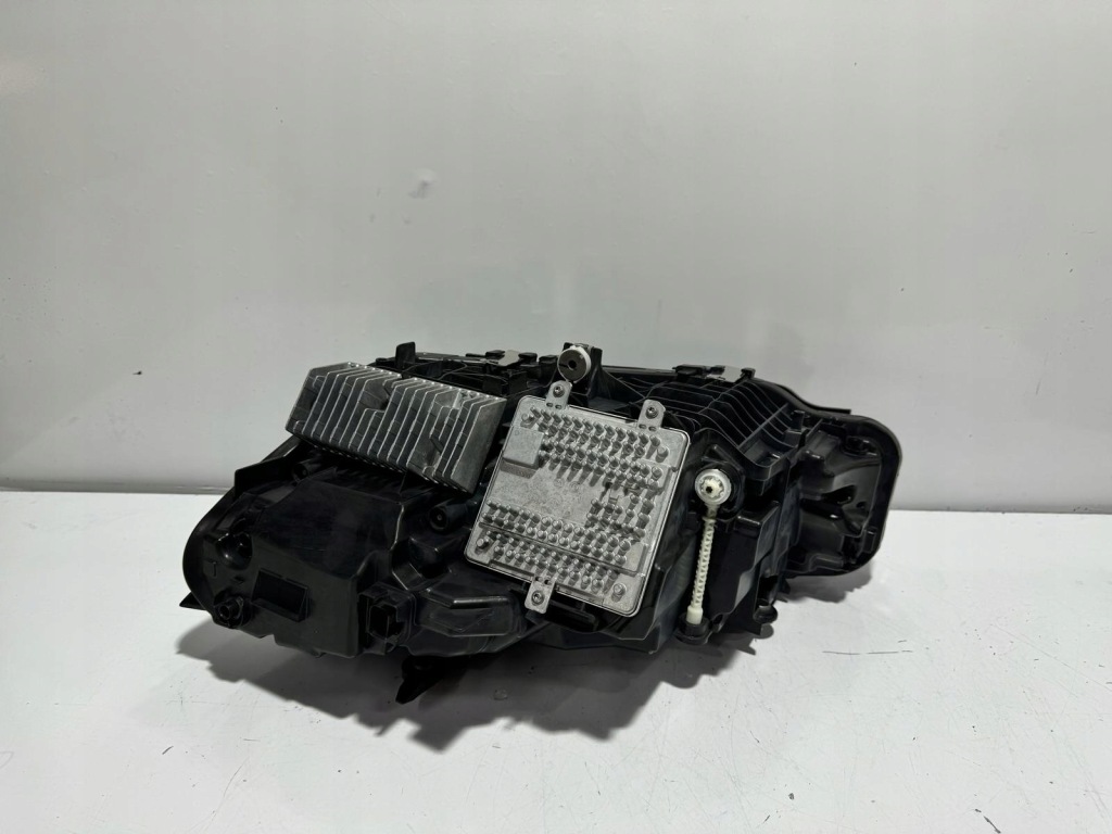 фото №12, Bmw 3 g20 lift laser niebieska лампа ліва права