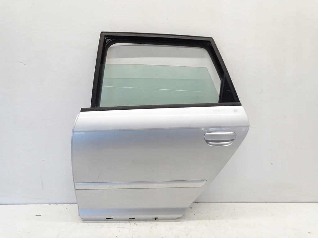 фото №1, Дверь левая задняя задние la7w audi a3 8p 5d lift 08- rs3 s3