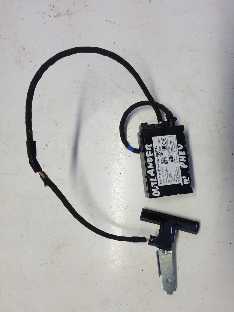 фото №1, Outlander iii lift модуль блок керування unit 8637c121