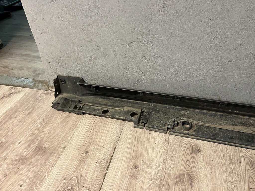 фото №13, Toyota corolla e21 kombi молдинг порог правая порог правый 75850-02220