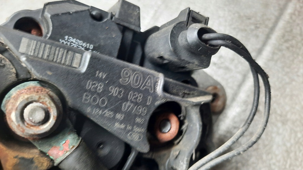 фото №7, Генератор skoda octavia 99r 1.8b 028903028d