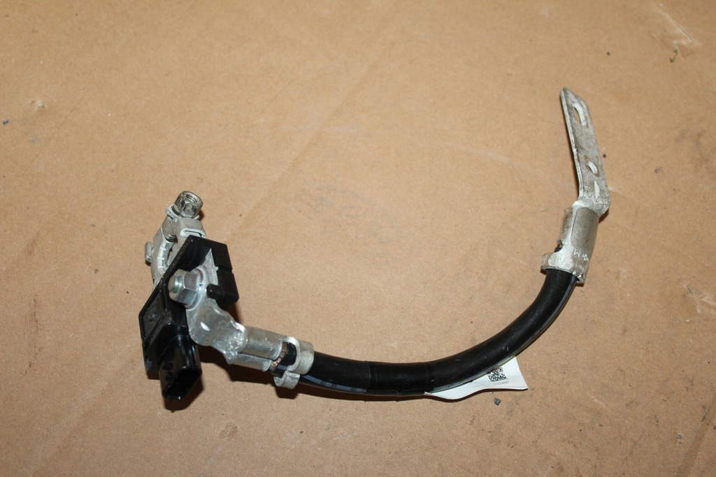 фото №1, Infiniti q60 2.0 t клема запобіжник