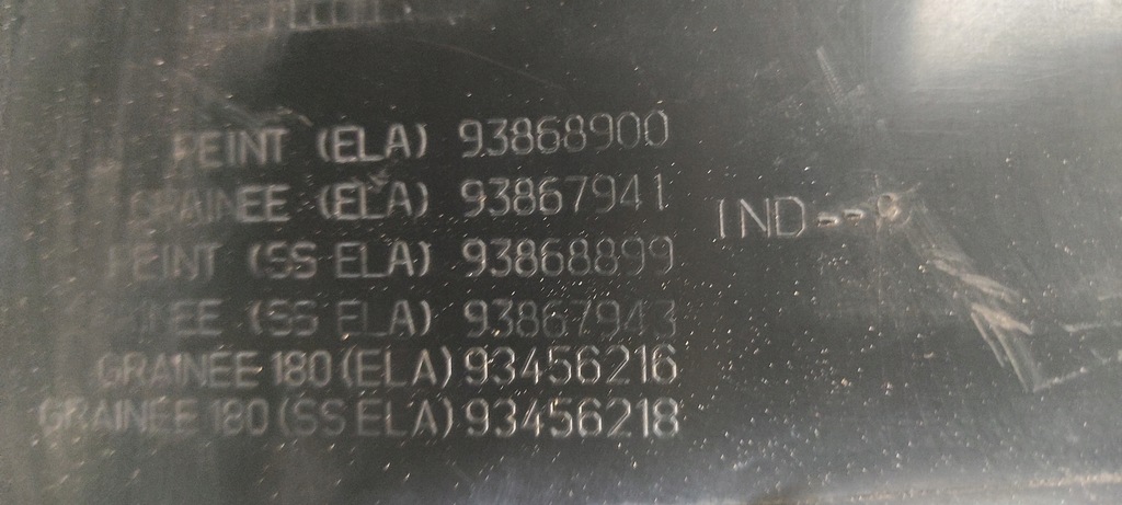 фото №7, Кутик лівий задня верхній renault trafic iii 93868900