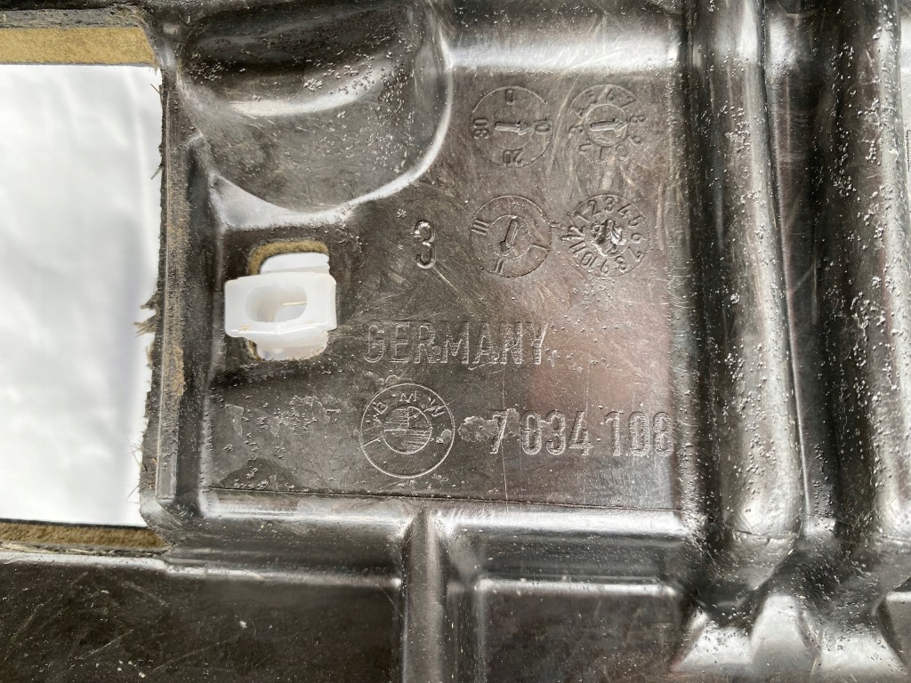 Приборная панель панель  приборная панель приборная bmw 5 e60 e61 - 912368701 / 7034108 Недорого