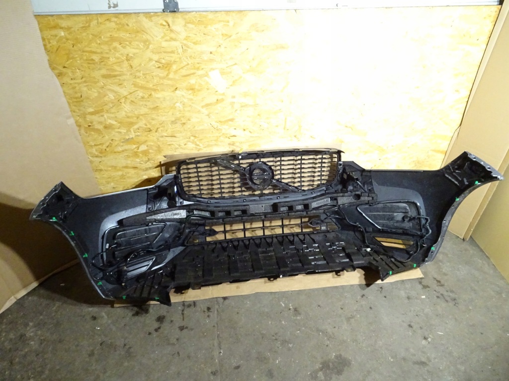 фото №5, Volvo xc60 ii бампер r-design перед передний 4 pdc