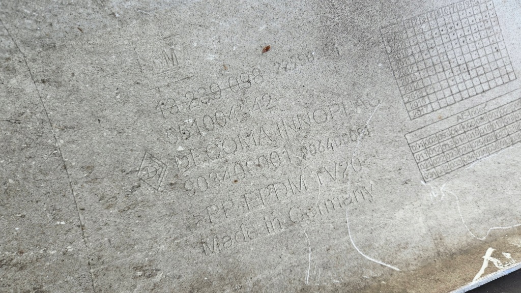 Бампер opel insignia a cross country tourer универсал задняя pdc в Украине