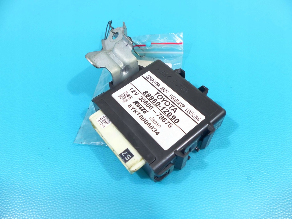 фото №1, Модуль света toyota auris i 89960-12090
