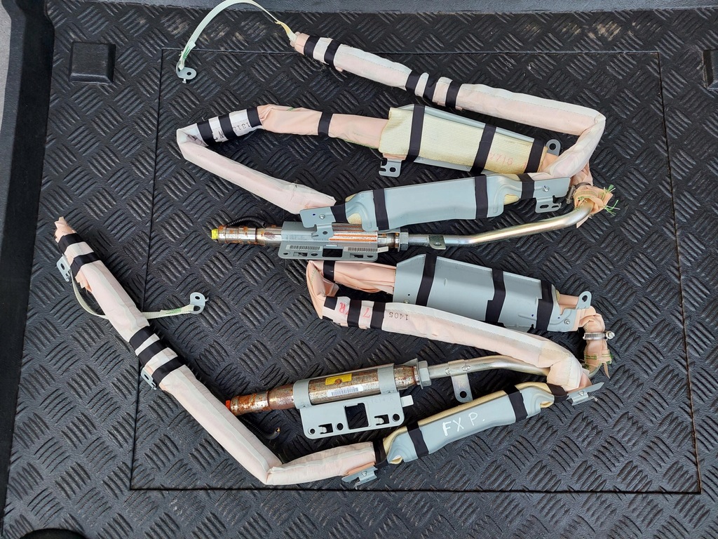 фото №1, Шторка безопасности левая правая подушка подушка безопасности infiniti fx ii