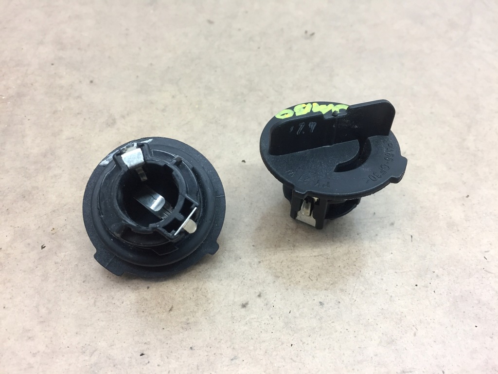 фото №1, Opel combo e rifter berlingo цоколь лампочка