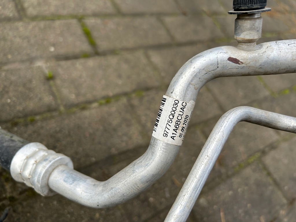 фото №4, Hyundai i20 iii 1.0 провода кондиционера трубка