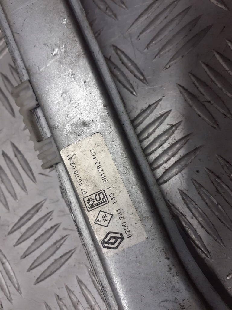 фото №4, Механизм стекло левый перед renault clio iii 1.2 8200291145j