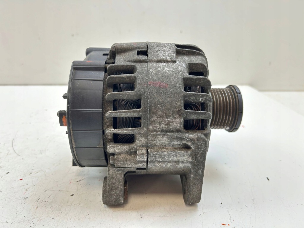 2008 renault trafic 2 x83 генератор 8200404459 Киев