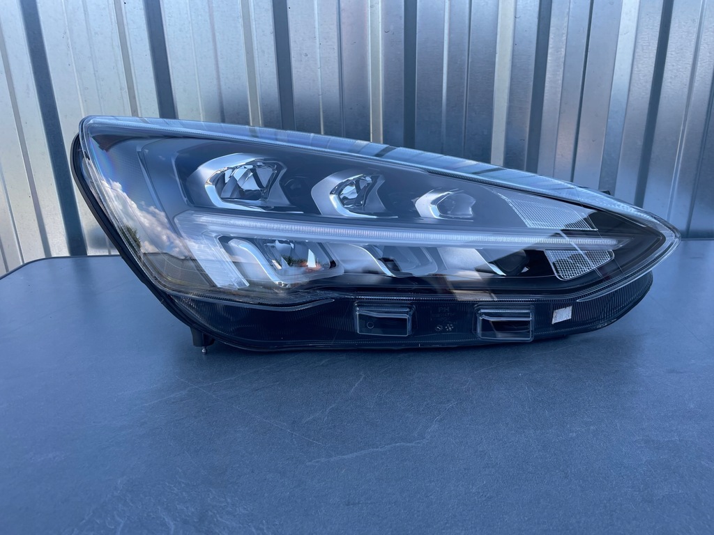 фото №1, Лампа передня led ford focus права