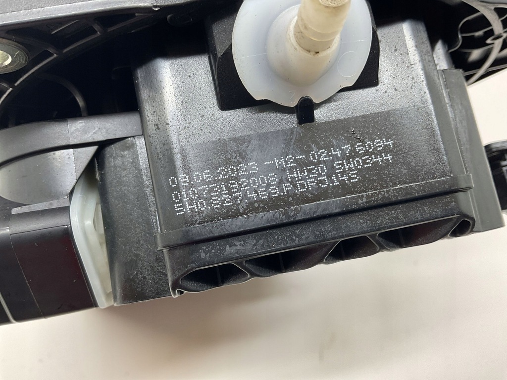 фото №9, Камера заднего вида vw golf viii 5h0827469p