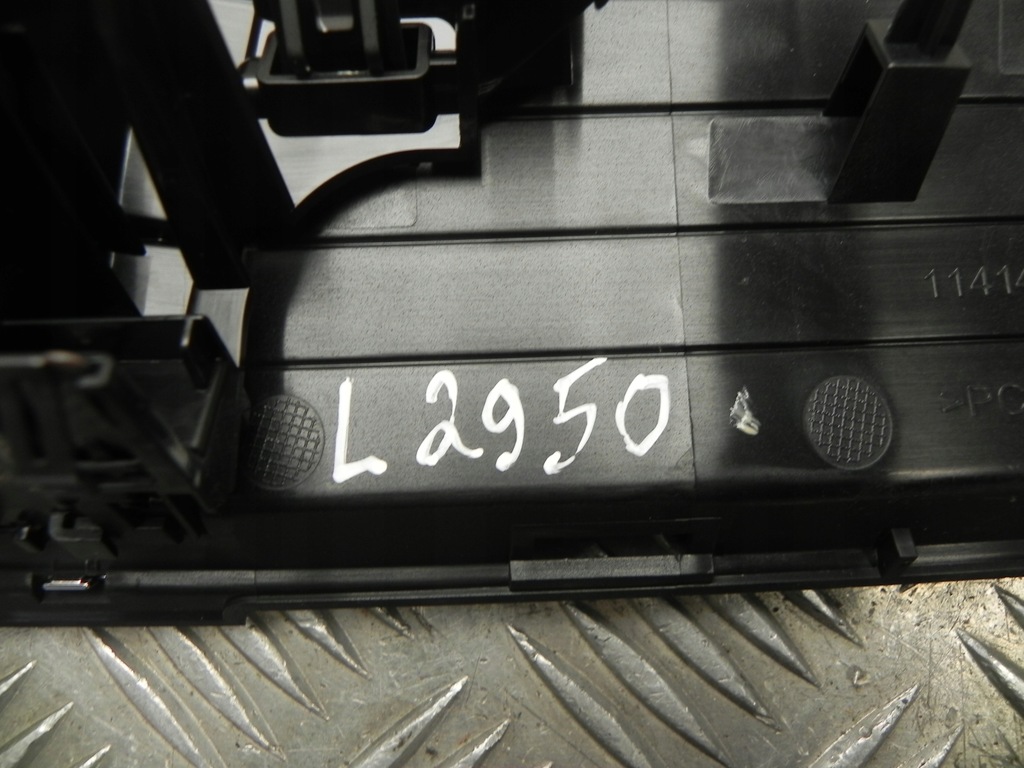 фото №5, Насадка повітряна renault zoe 2020 центральний 681044010r