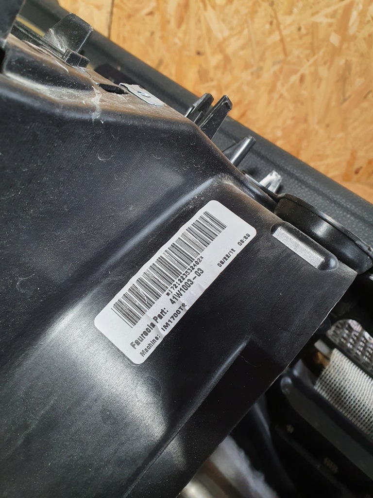 фото №8, Volkswagen passat b7 usa приборная панель приборная консоль